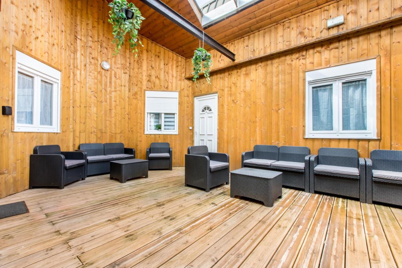 Ferienwohnung Star Wars Tourcoing Exterior foto